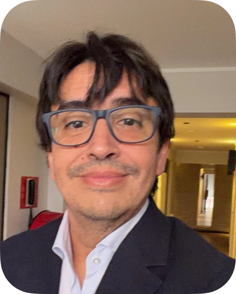 Dr. Sebastián Bravo