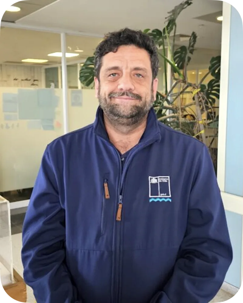 Dr. Luciano González